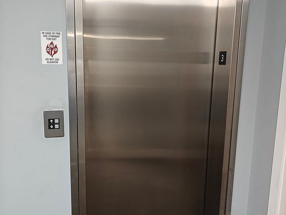 3rd image of 270 Valencia St APT 306