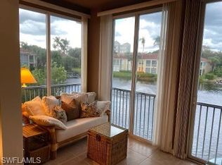 100 L Ambiance Cir #201, Naples, FL 34108