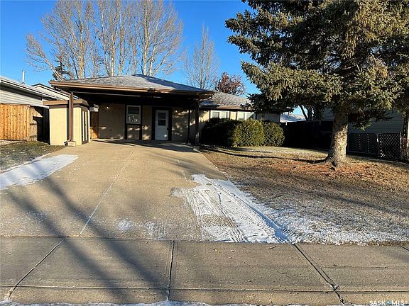 2nd image of 2001 9th Ave