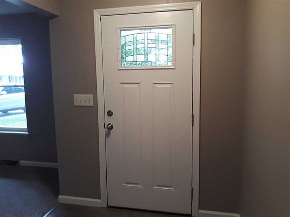 2nd image of 6605 E Cherry St