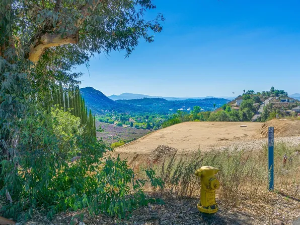 26421 Sky Dr #26, Escondido, CA 92026