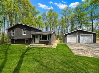219 S Nine Mile Rd, Midland, MI 48640