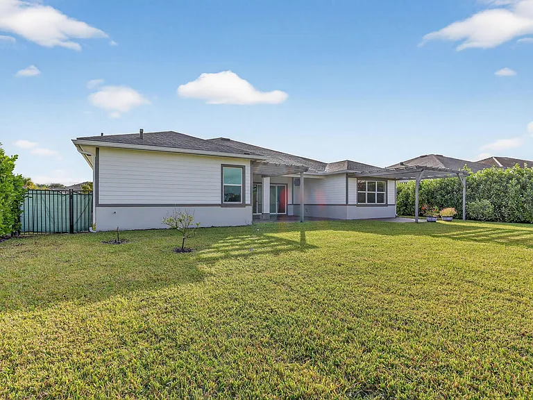 799 Hookline Cir — Photo 69