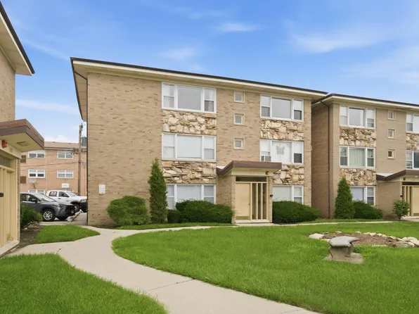 3170 W Meadow Lane Dr APT 23, Merrionette Park, IL 60803