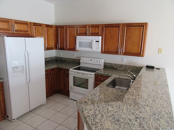 3rd image of 4817 NW 19th St