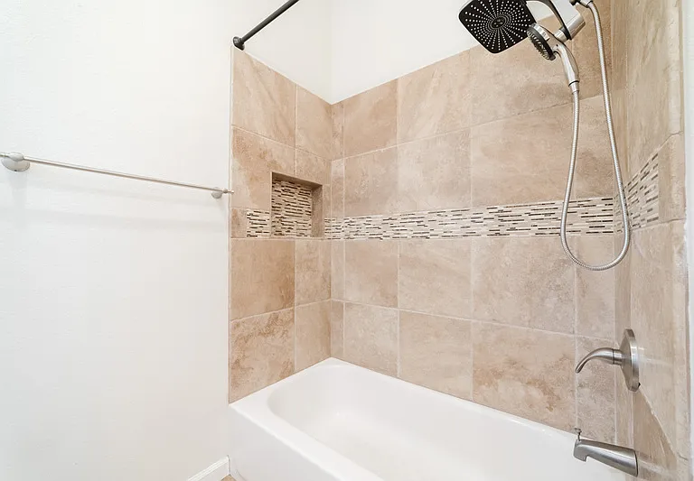 14764 Fruitvale Rd — Photo 10