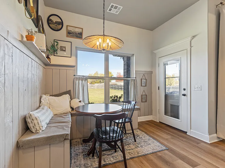 Dining nook