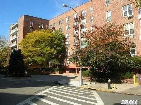 1st image of 66-01 Burns St APT 3Y