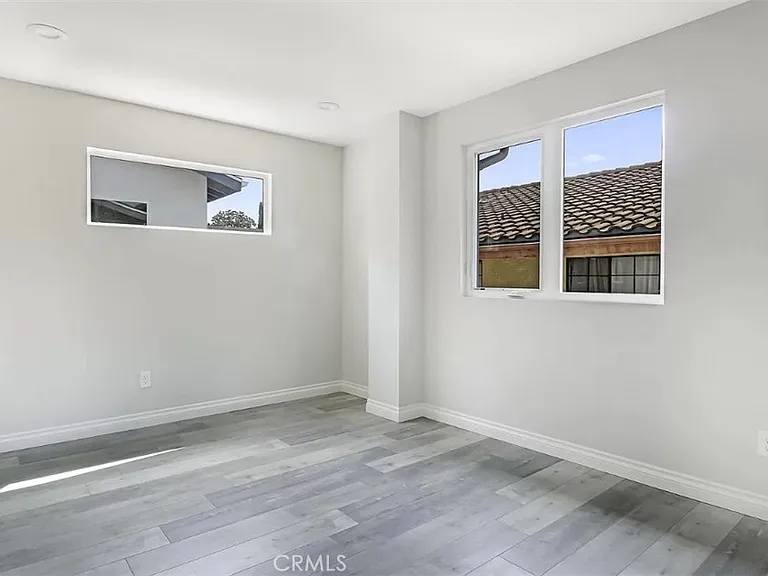 4114 Oakwood Ave #4114 — Photo 5