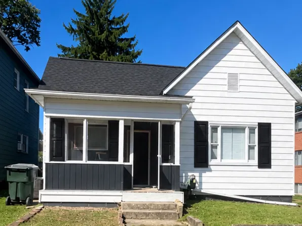 421 N 11th St, Cambridge, OH 43725