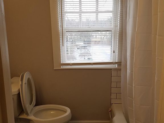 4th image of 253 S White Horse Pike #11211447