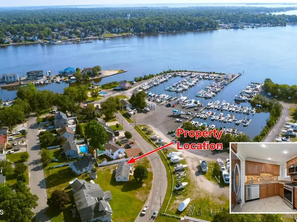 30 Corrigan Avenue, Pine Beach, NJ 08741