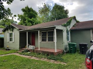 909 Roxella St, Houston, TX 77076