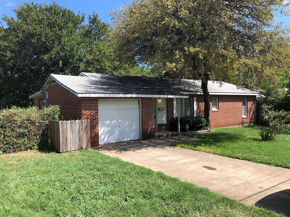 1st image of 701 Henslee Dr