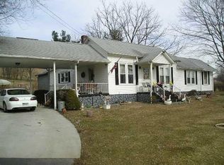 710 Blue Hills Dr, Glade Spring, VA 24340