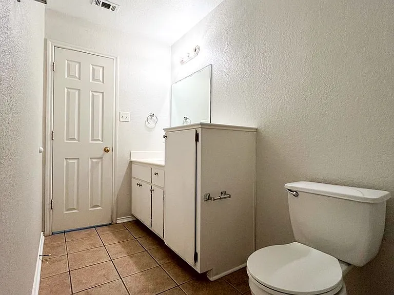 204 Dale Earnhardt Dr — Photo 14