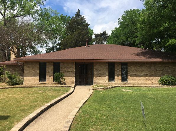 711 The Meadows Pkwy