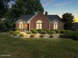 6709 Wild Fox Ln, Prospect, KY 40059
