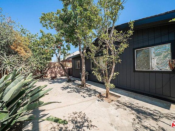 2nd image of 3019 Silver Lake Blvd