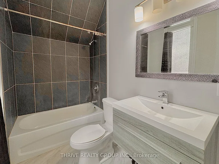 119 McClary Ave #UPPER — Photo 3