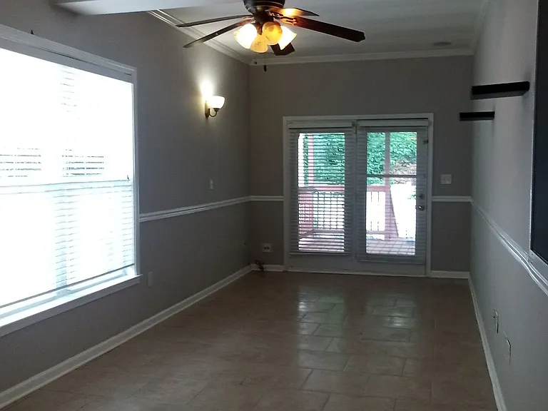 403 Saint Dunstans Ct — Photo 22