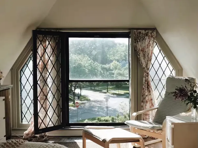 3rd floor bedroom