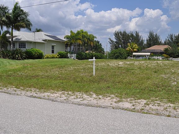 5th image of 125 SW 36th Pl