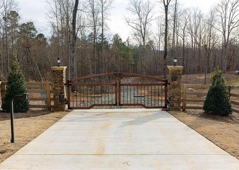 352 Mulberry Rd, Winder, GA 30680 MLS 7177526 Zillow