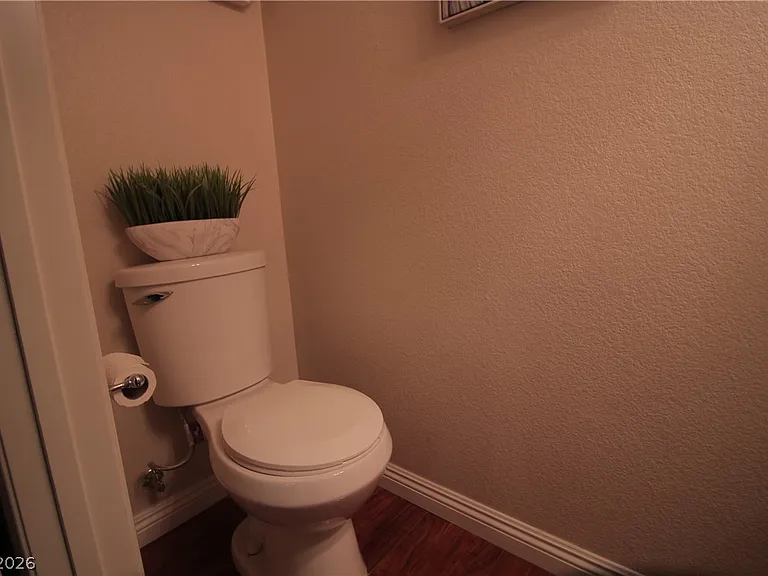 714 Newquay Ct — Photo 13