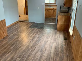 105 School St, Manns Choice, PA 15550