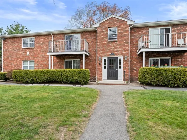 6 Kingswood Dr #11, Abington, MA 02351