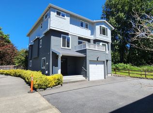 1110 156th Ave SE, Bellevue, WA 98007