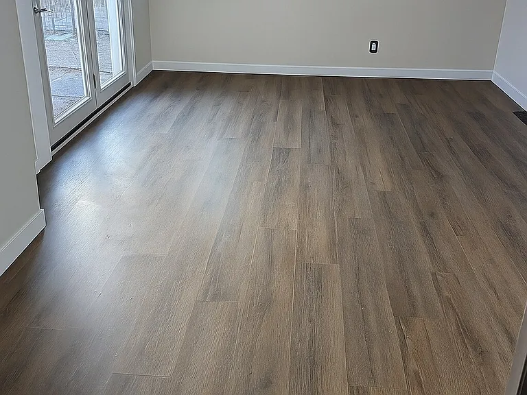 Bedroom #1 - Main Floor