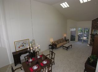 1220 Indian Trail Rd, Hinsdale, IL 60521