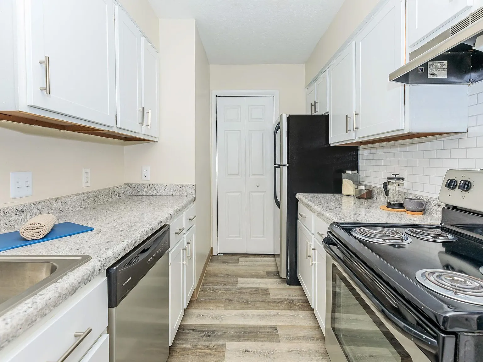Northwoods Apartments — Photo 1