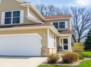1953 3rd St SW, Waverly, IA 50677