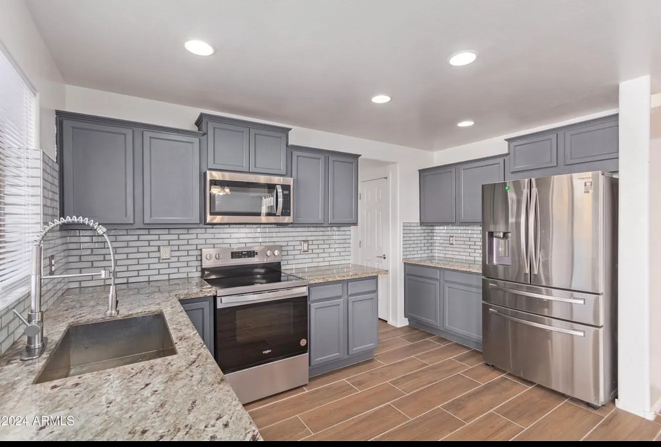4644 W Lemon Ave — Photo 1