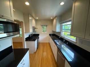 1215 Beverly Green Dr #B6, Beverly Hills, CA 90212