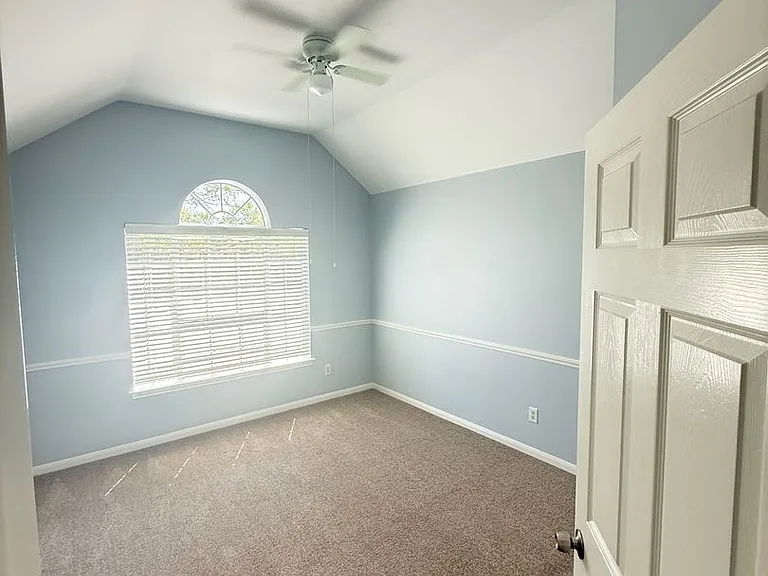 3204 Coral Ridge Dr — Photo 14