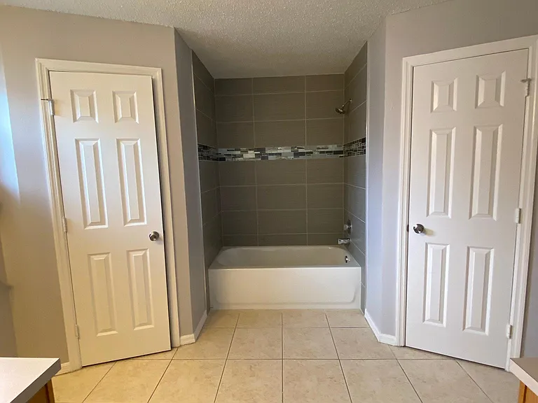 632 SE Chapman Ave — Photo 17