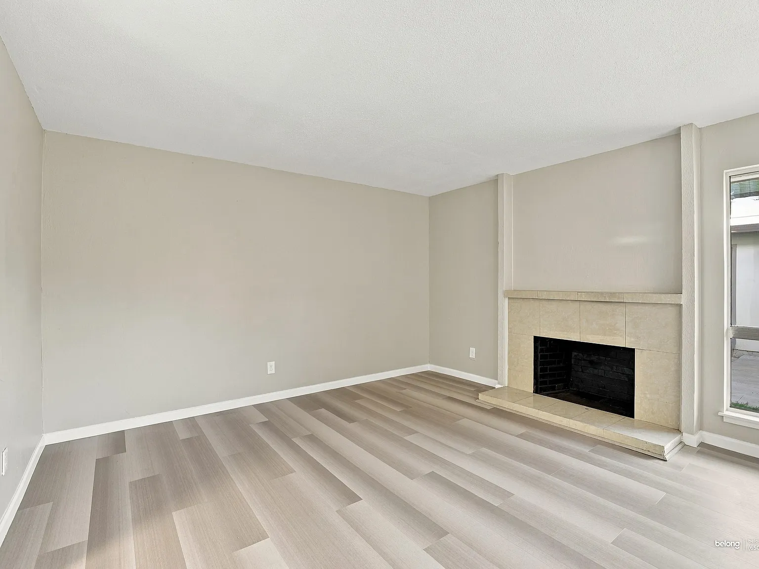 4 bed, 2.5 bath, 1565 sqft, $3,795 — Photo 3