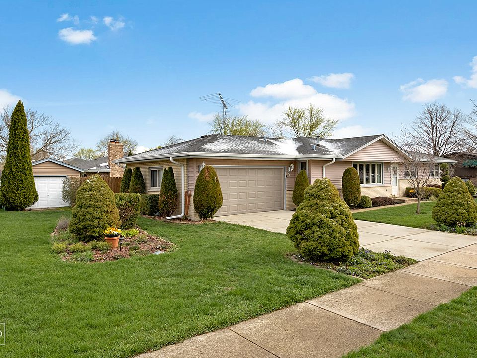 1st image of 8940 Kathy Ct
