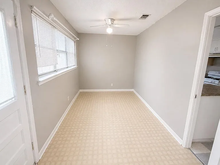5400 Harmon Ave #A — Photo 5