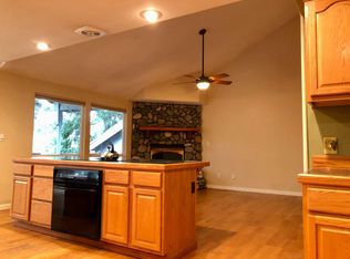 14377 Falling Star Ln, Grass Valley, CA 95949