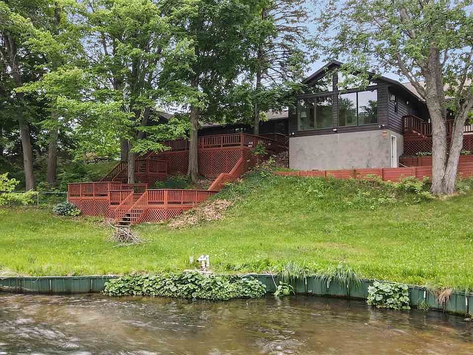 1st image of 3888 Deater Dr NW