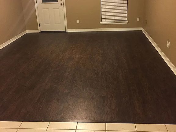 2nd image of 220 Crestpointe Dr