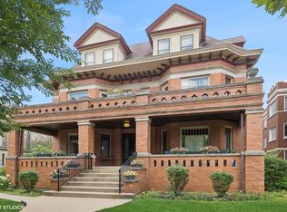 711 Washington Blvd APT 3E, Oak Park, IL 60302