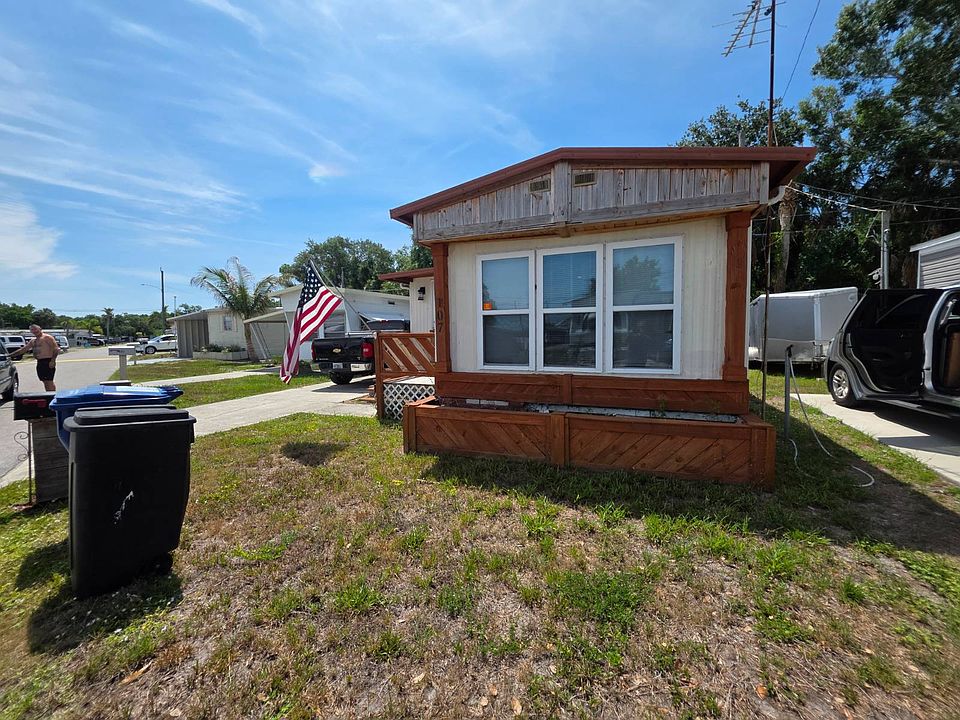 1st image of 5611 Bayshore Rd #107