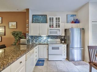 2423 NE 14th St, Pompano Beach, FL 33062