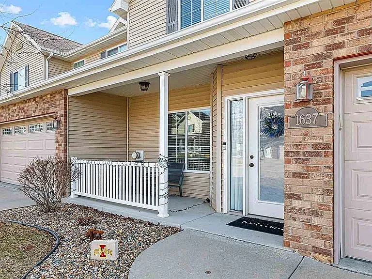 1635 Burr Dr — Photo 13